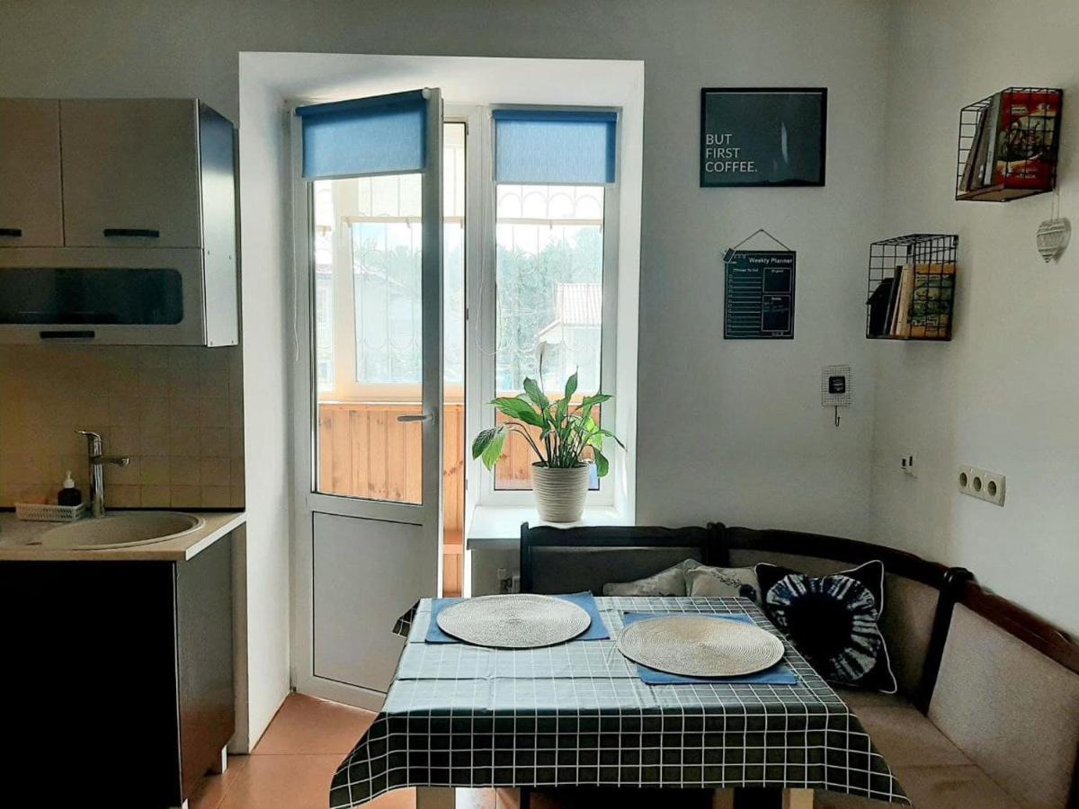 Relax Point Light Apartment Irpin Exterior foto