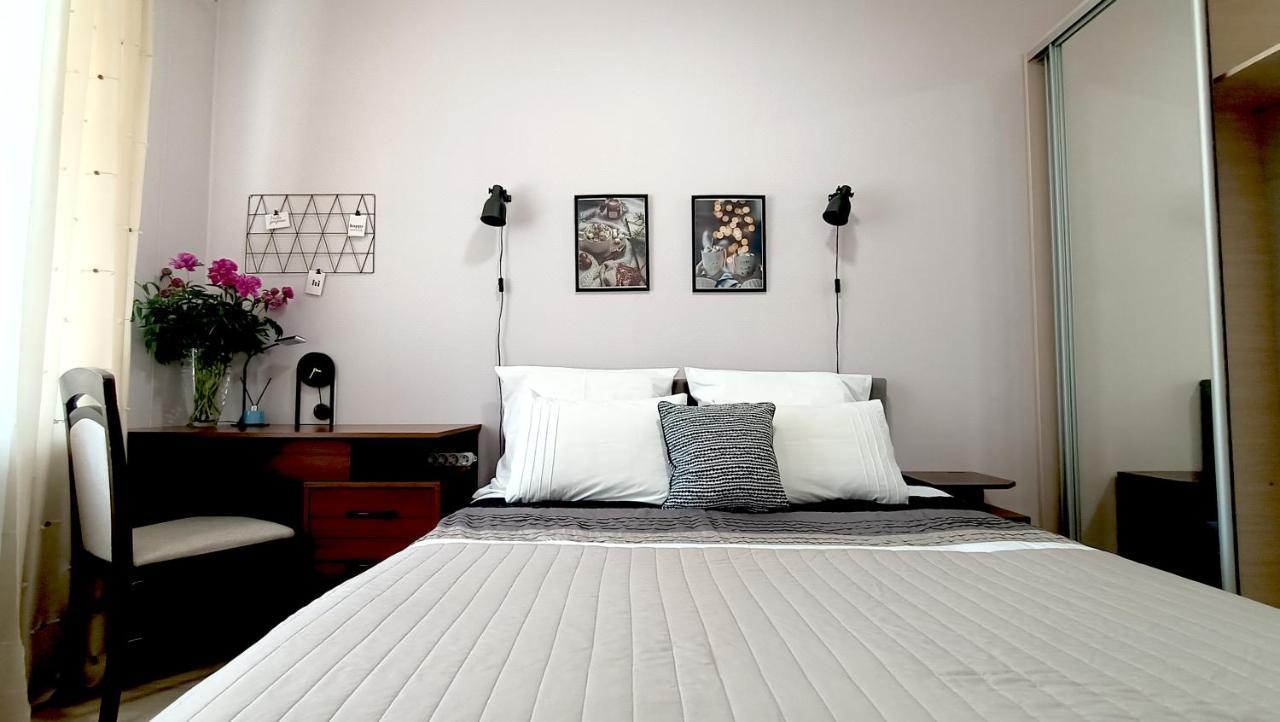 Relax Point Light Apartment Irpin Exterior foto